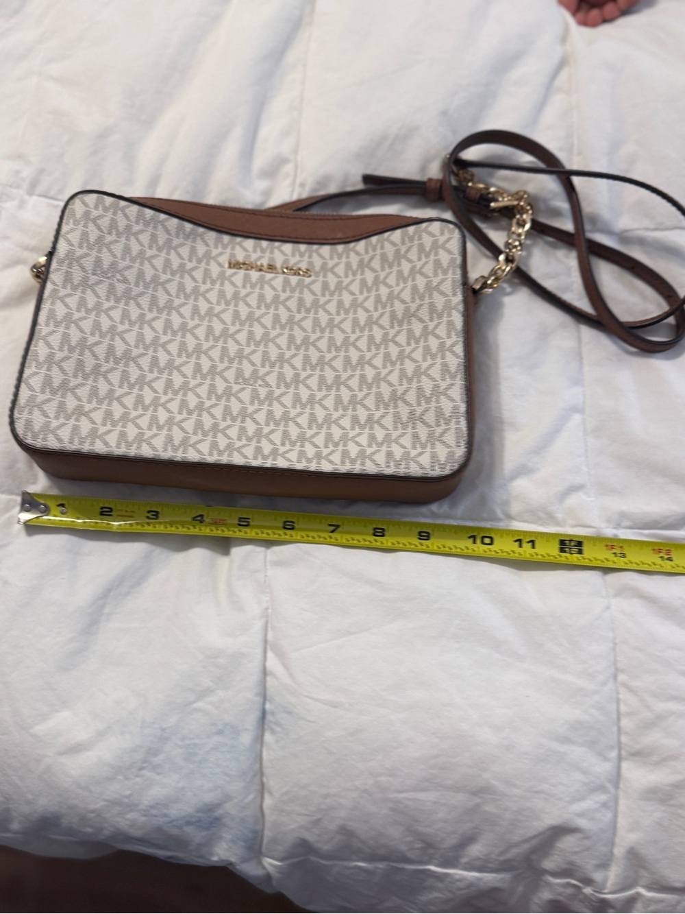 Michael Kors White Wallet and Brown Logo Crossbody Bag Set - Picture 6 of 6